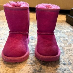 Ugg Kids Classic II Shimmer Boot